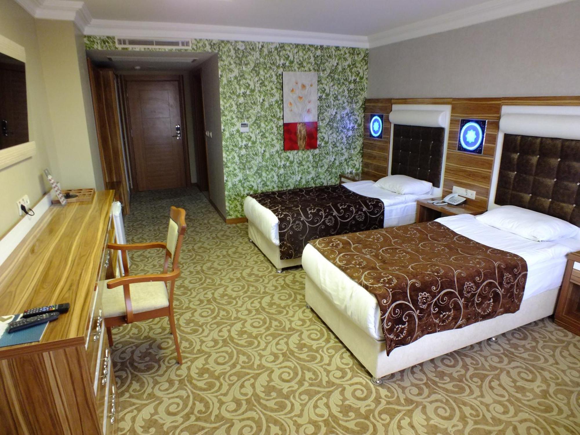 Demosan Hotel Karaman Extérieur photo