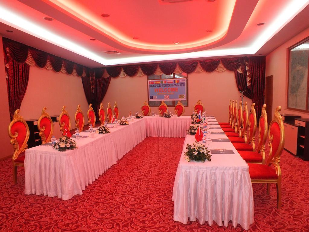 Demosan Hotel Karaman Extérieur photo